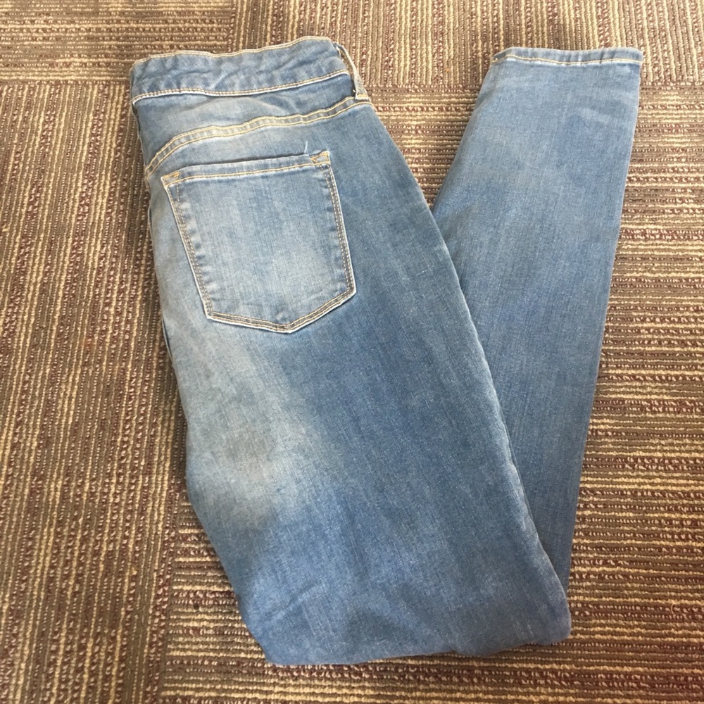 Light blue skinny jeans